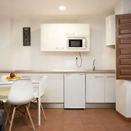 Nahira 3000 Apartamento Granada