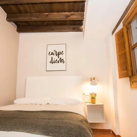 Nahira 3000 Apartamento *